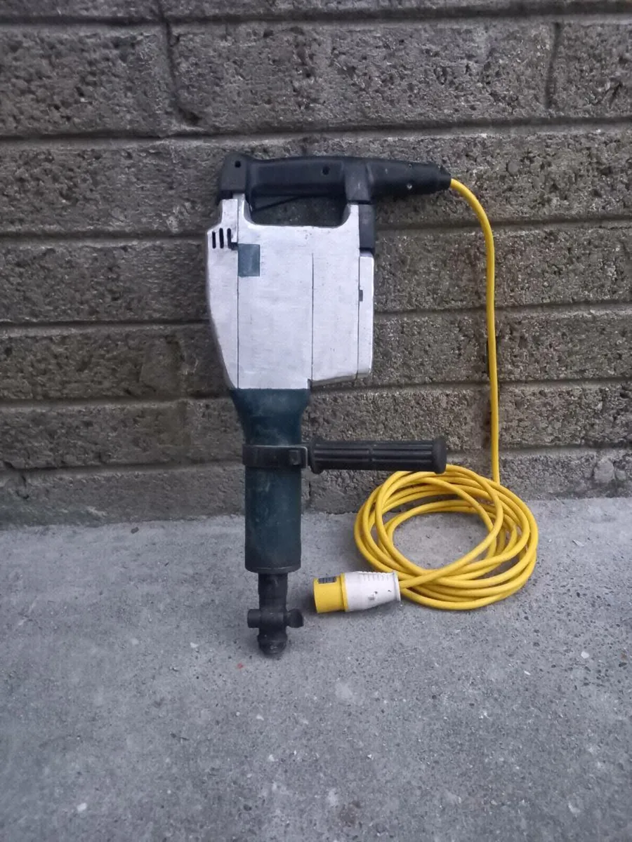 Bosch Concrete Breaker - Image 3
