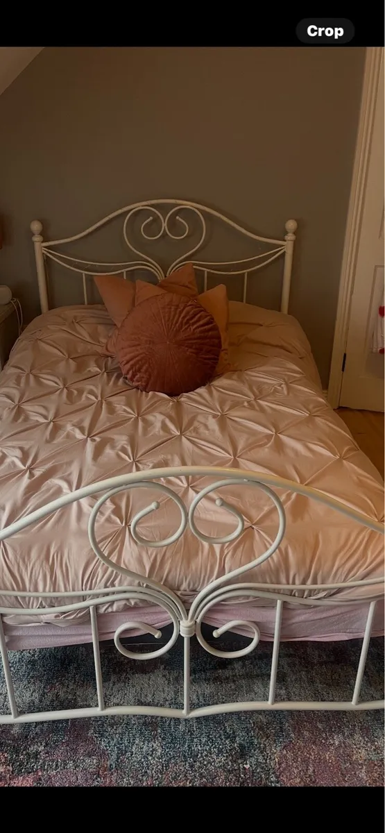 Bed frame - Image 2