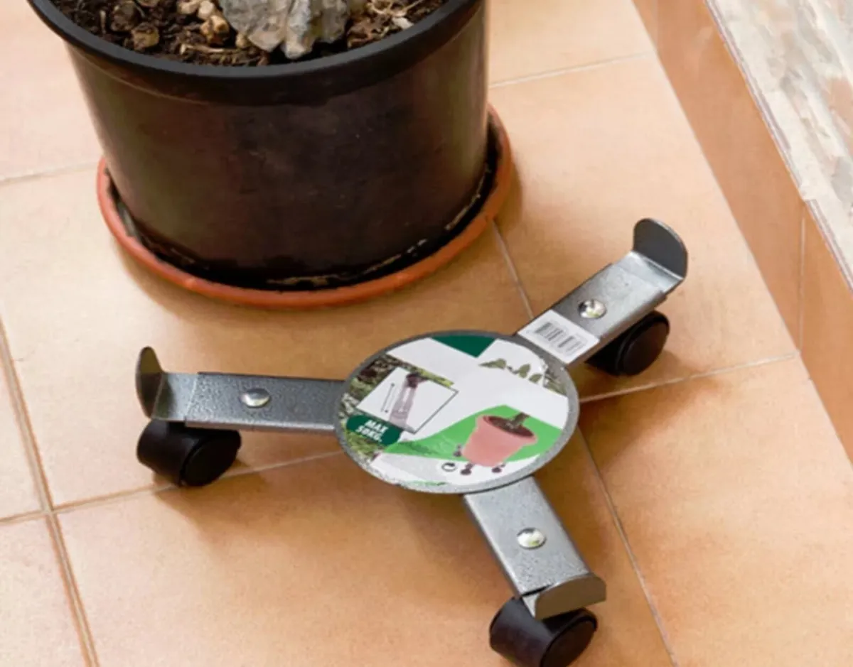 Extendable Plant Caddy Stand on Wheels NEW - Image 1