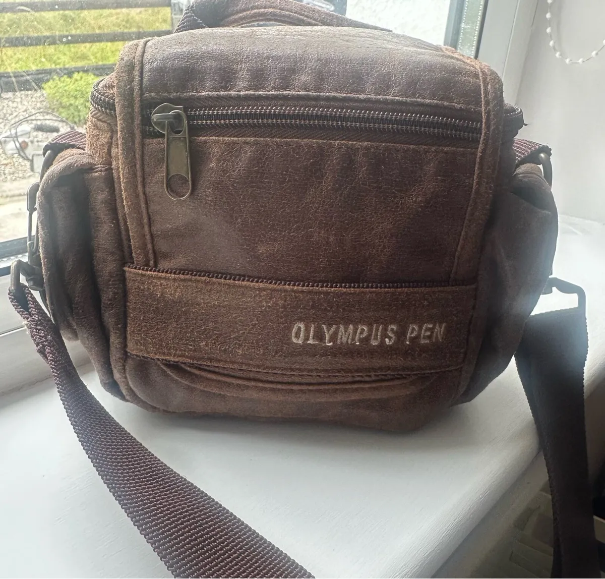 Olympus Pen E - PL 1 - Image 3