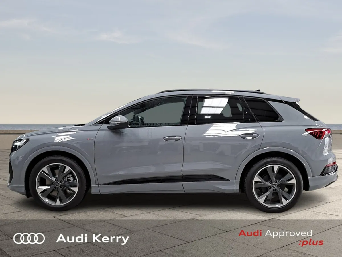Audi Q4 e-tron S-LINE 40 E-TRON - Image 4
