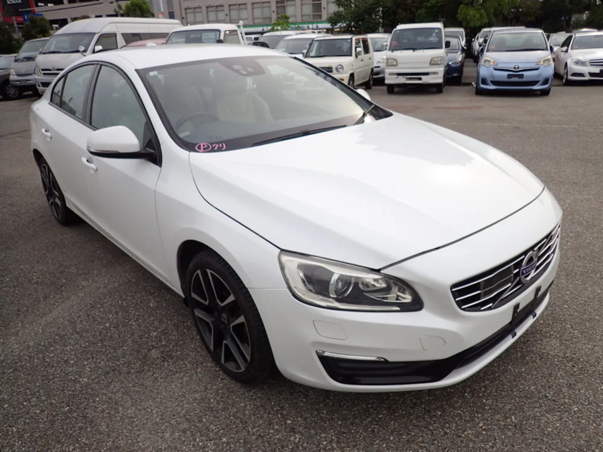 Volvo S60 2.0 D4 SE LUXURY PLUS DIESEL AUTOMATIC / - Image 3