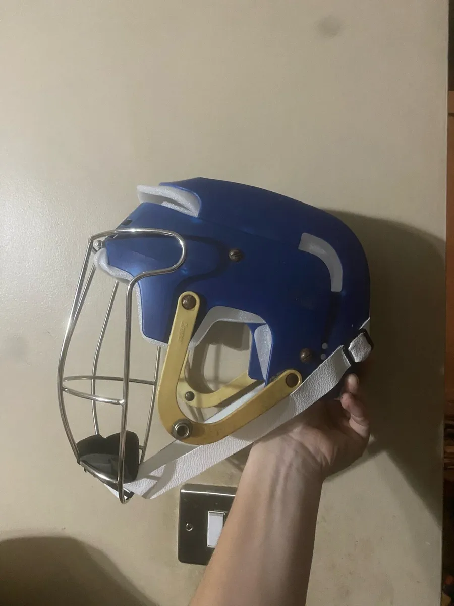 Blue old newstyle cooper sk100 hurling helmet - Image 1