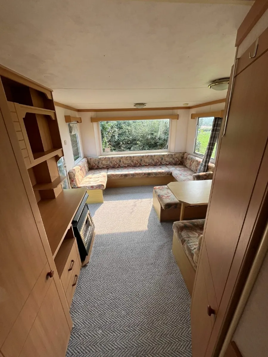 35x10 - 3 Bed (sleeps 8), 2 Toilet, Clean & Ready - Image 1