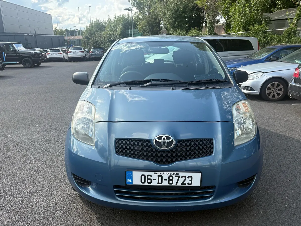 2006 Toyta Yaris - Image 2
