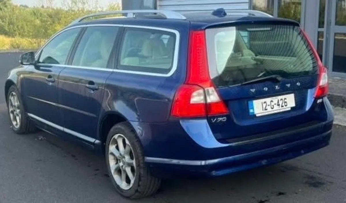 Volvo V70 - Image 3