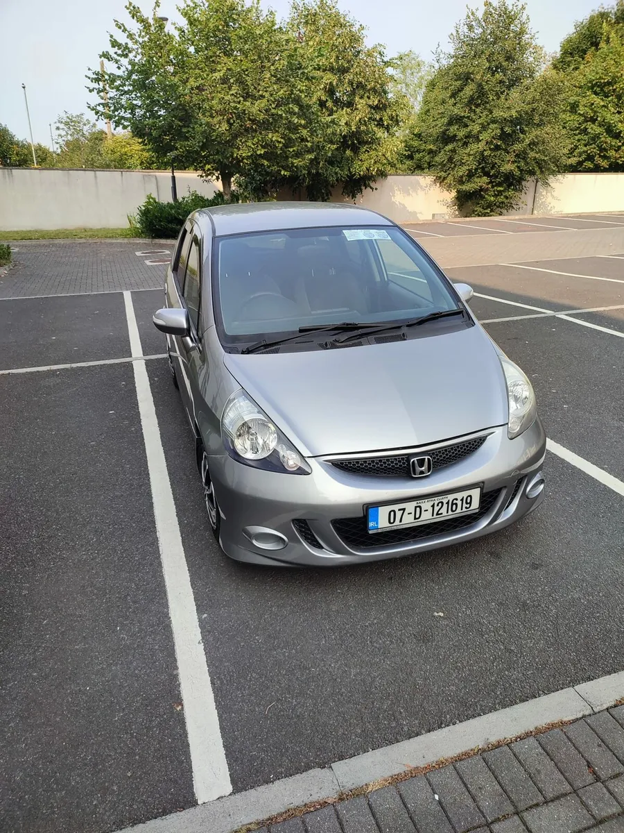 2007 Honda Fit Automatic. New NCT! - Image 4
