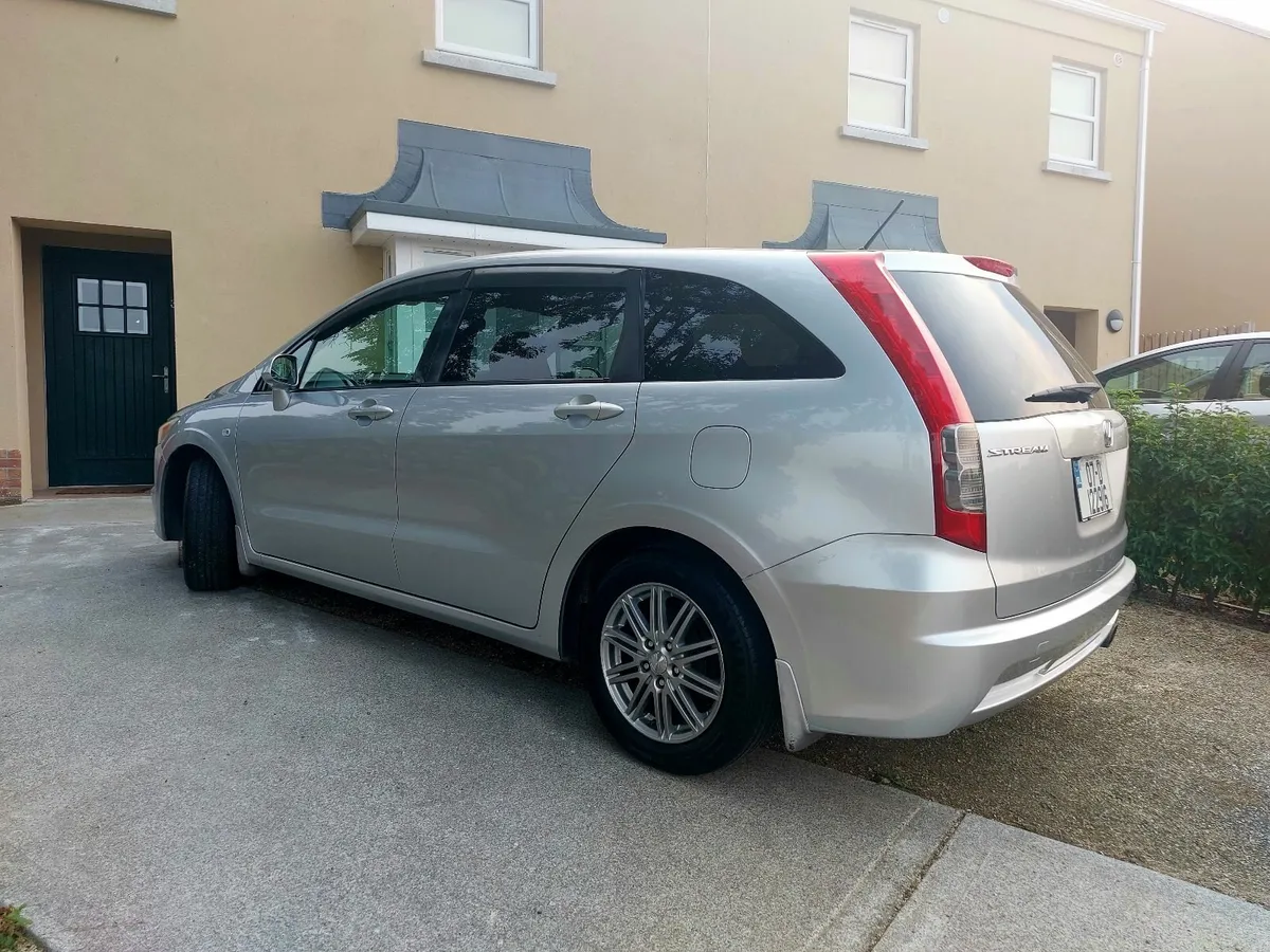 Honda Stream/automatic/7 seats/NCT-11/25 - Image 3