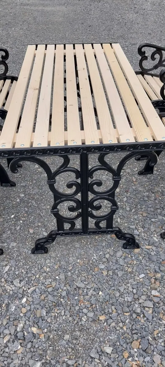 Heavy Cast iron set - Image 1