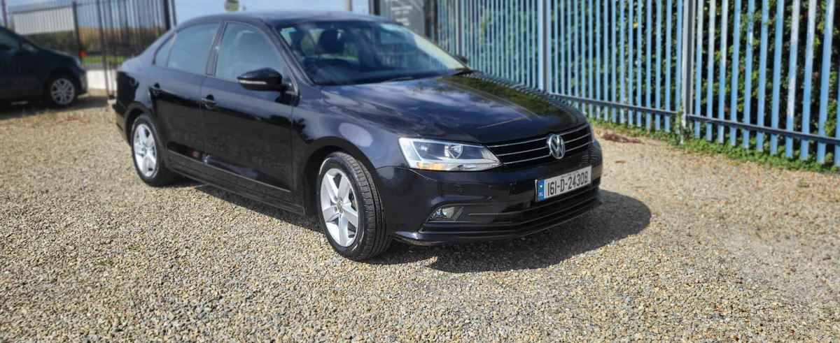 AUTOMATIC Volkswagen Jetta 2016 DSL - Image 2