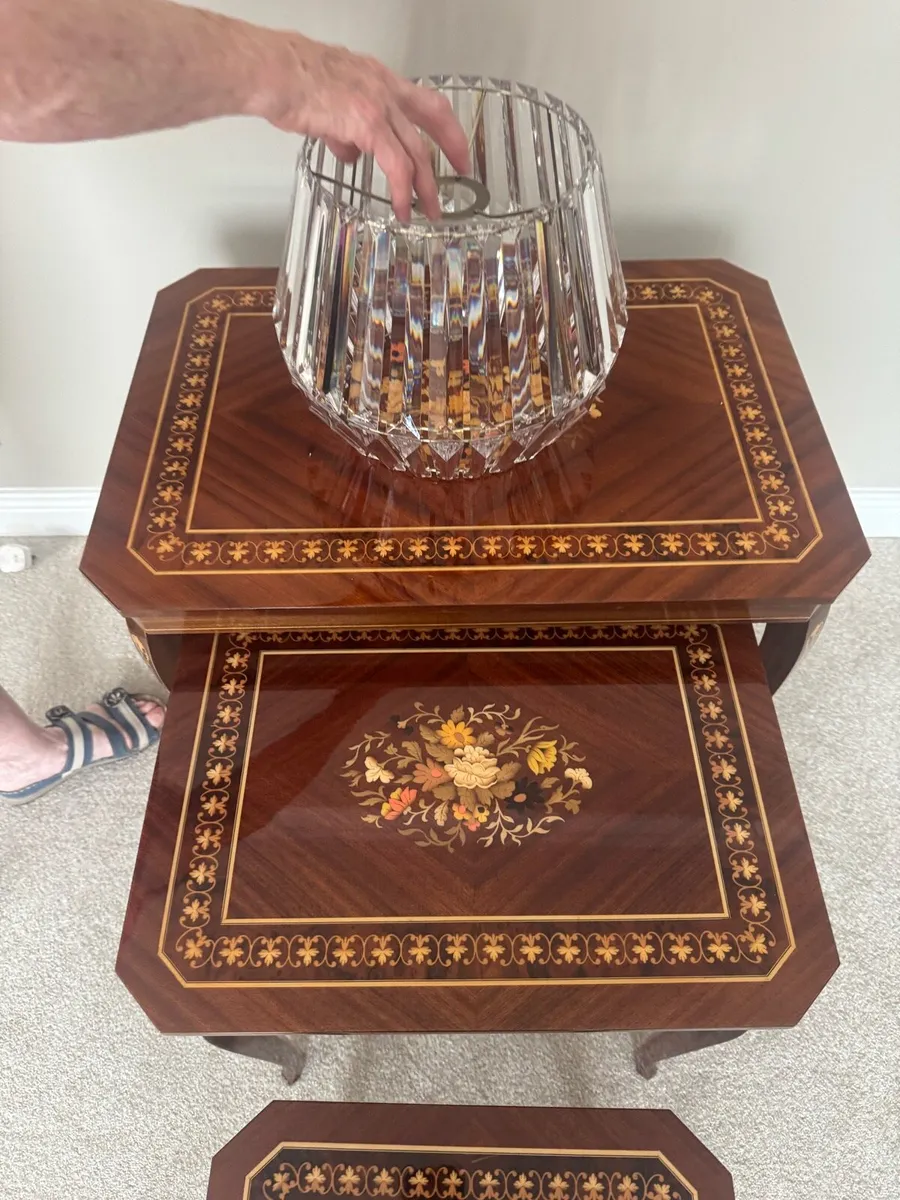 Nest of tables - Image 3