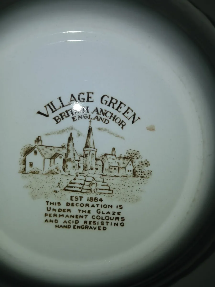 Vintage dish - Image 1