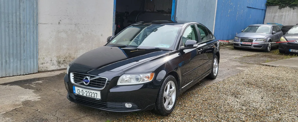 Volvo S40 2012 - Image 4