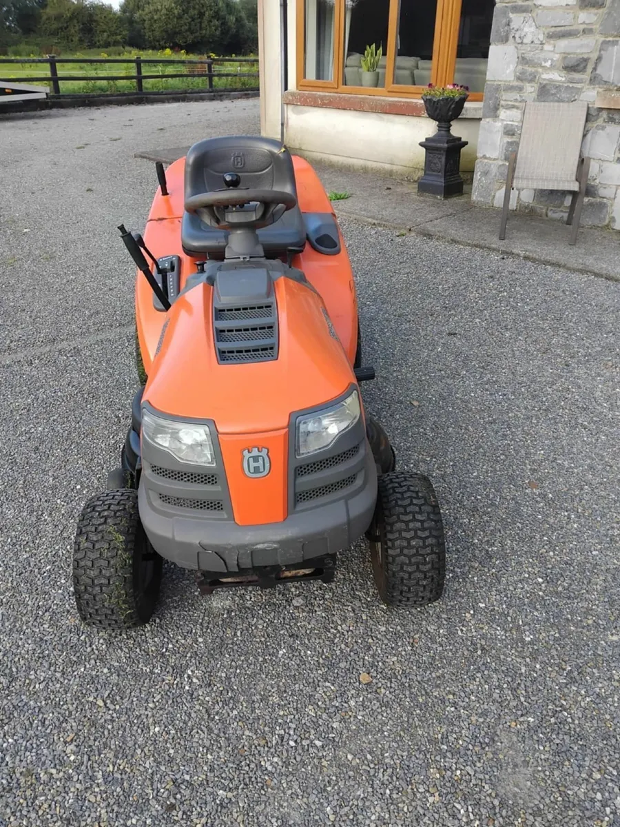 Husqvarna TC 38 15.5hp running well - Image 4