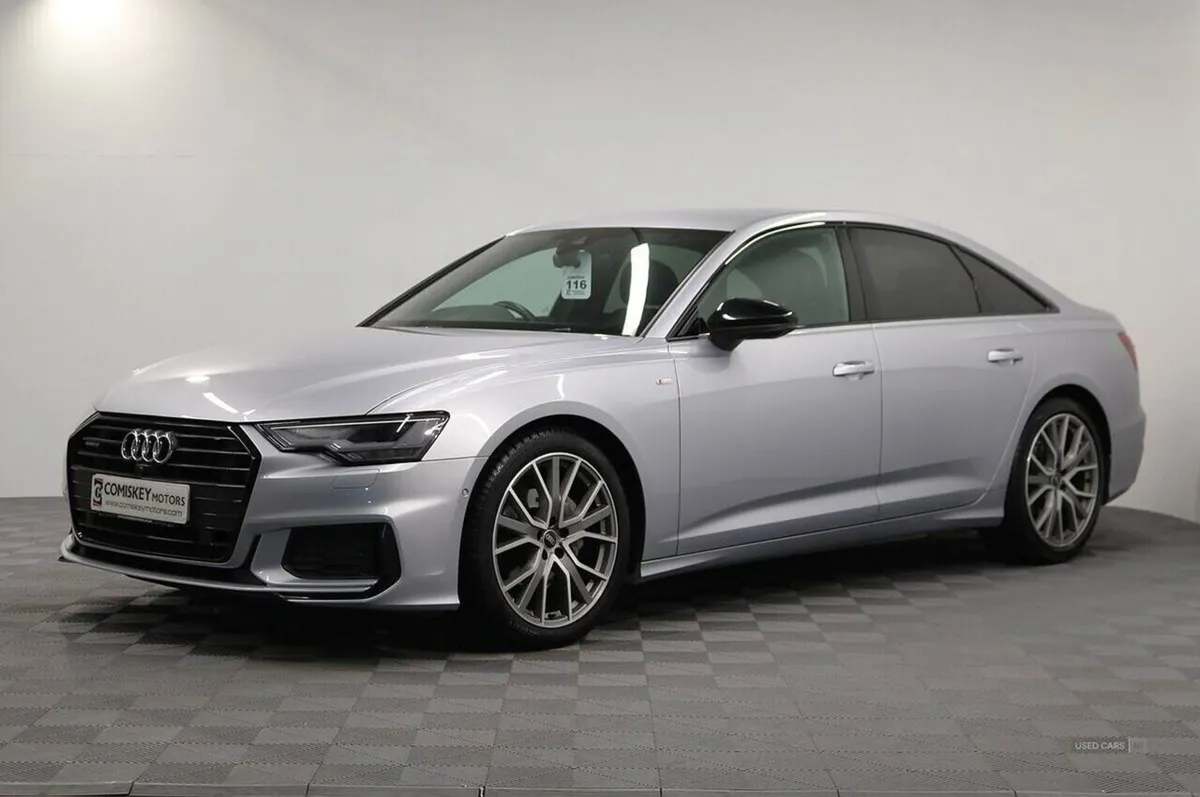 Audi A6 Saloon TDI Black Edition - Image 3