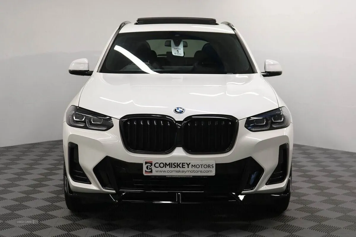BMW X3 30e M Sport - Image 2