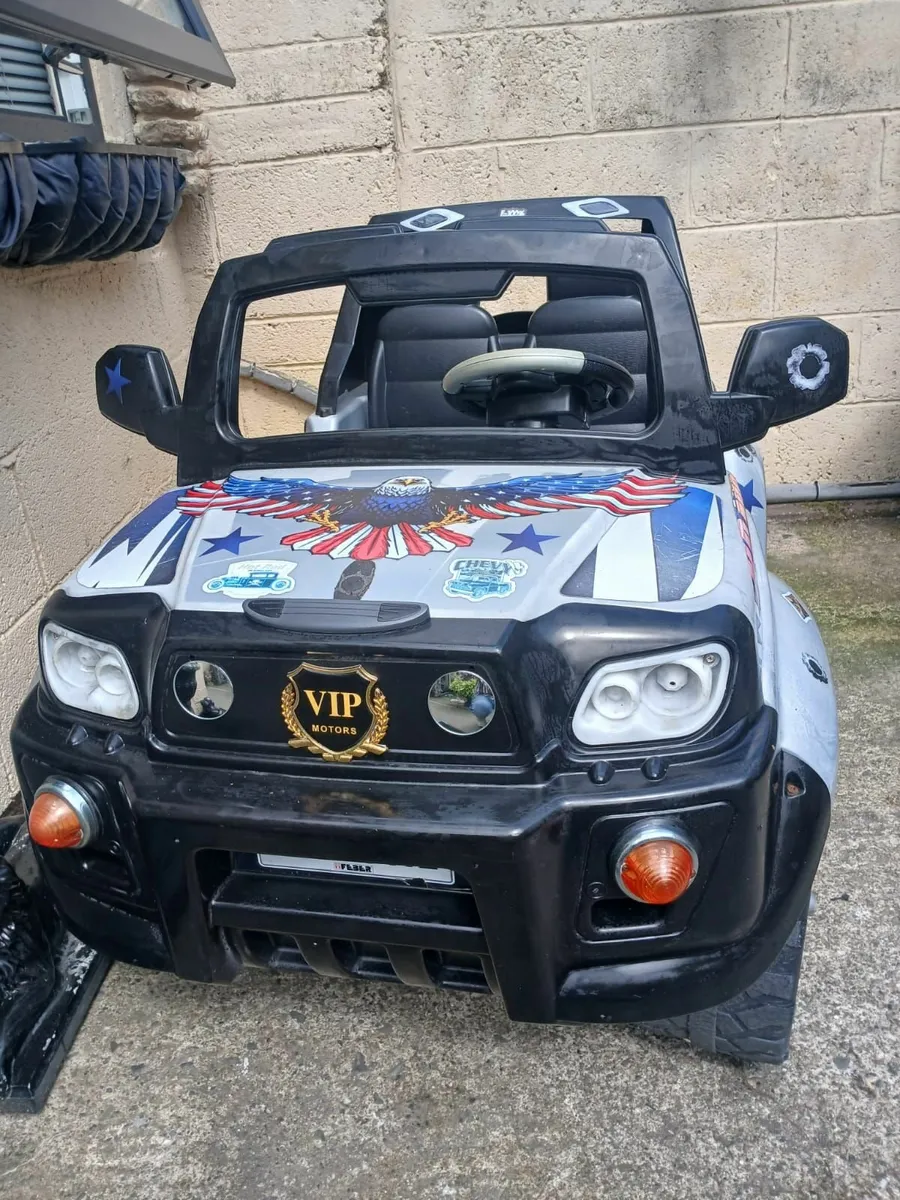 Toys - Image 2