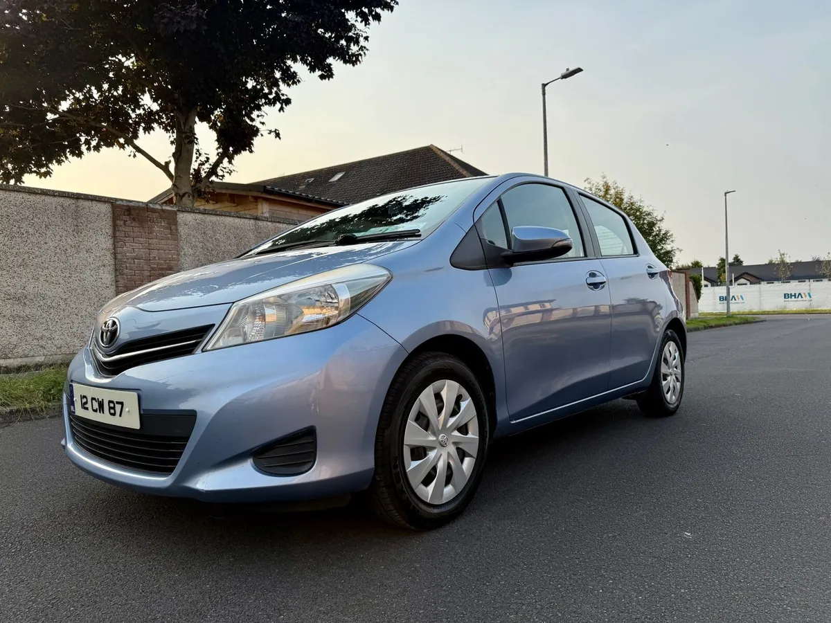 Toyota Yaris 1.0 Luna (MINT) - Image 3