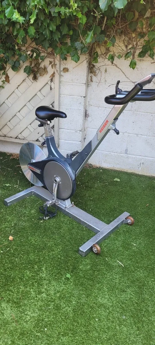 Spin bike (Keiser)