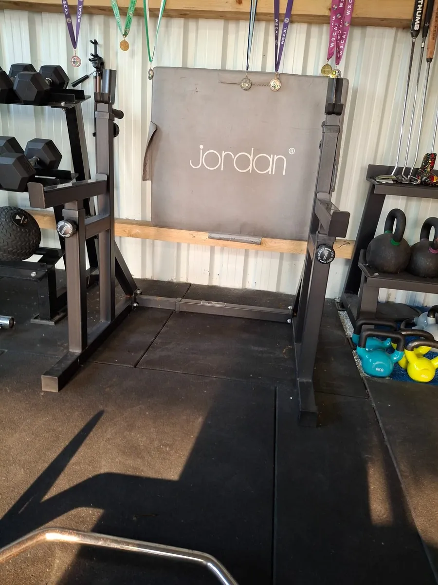 Squat rack - Image 1