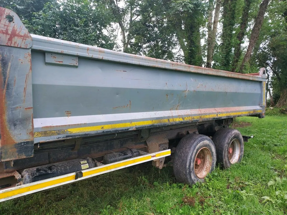 Hookloader trailer - Image 1