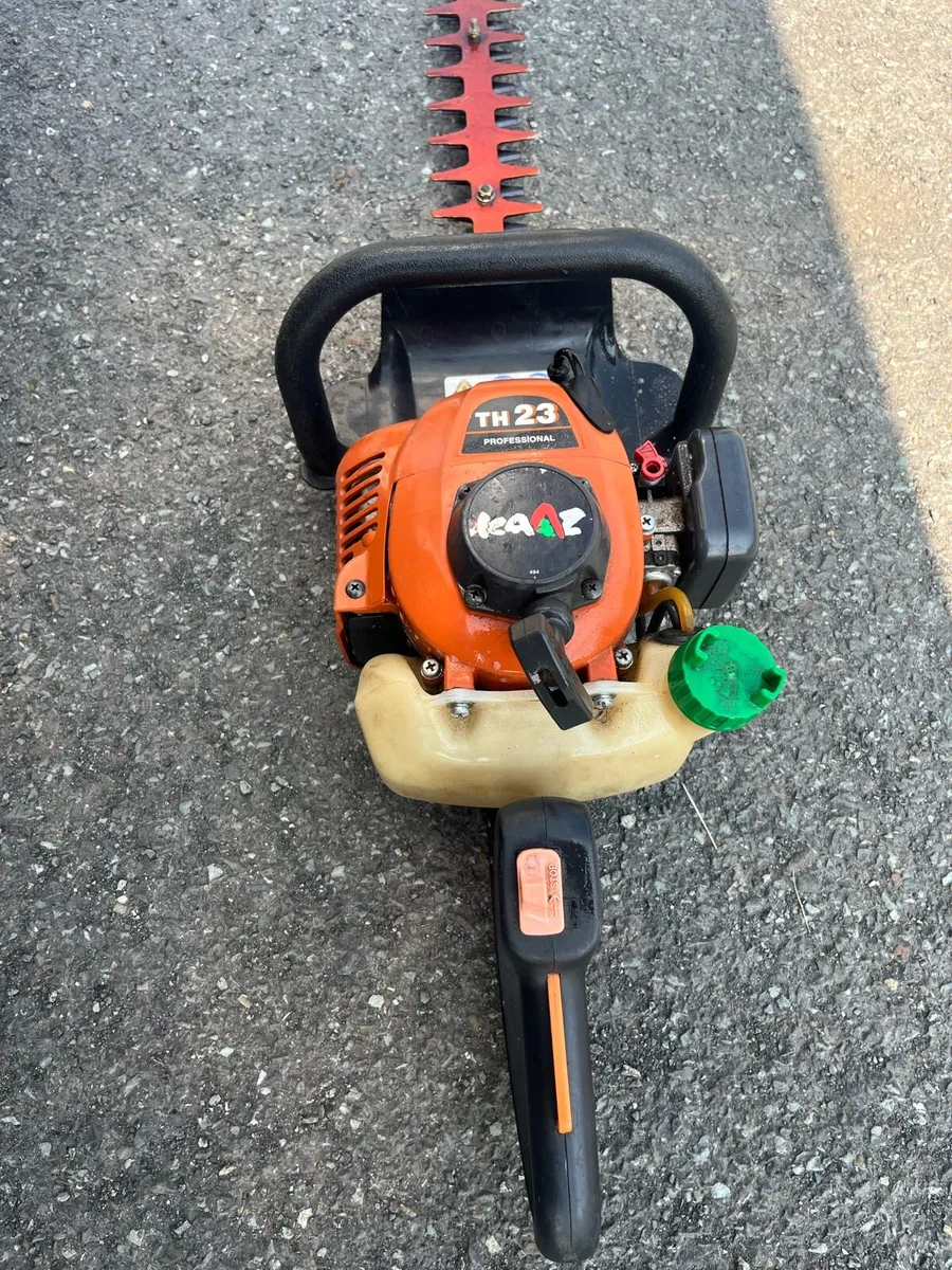 Hedge trimmer - Image 2