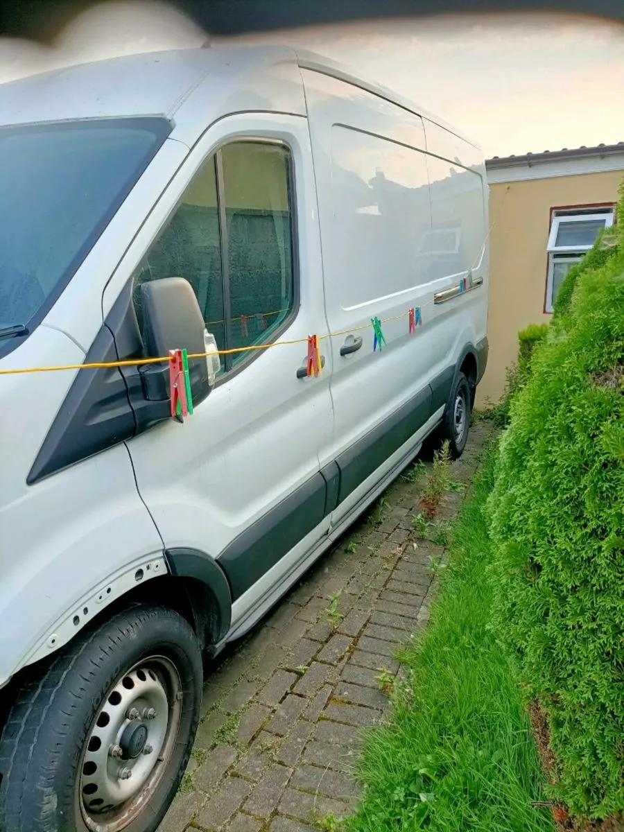 2018 ford transit - Image 2