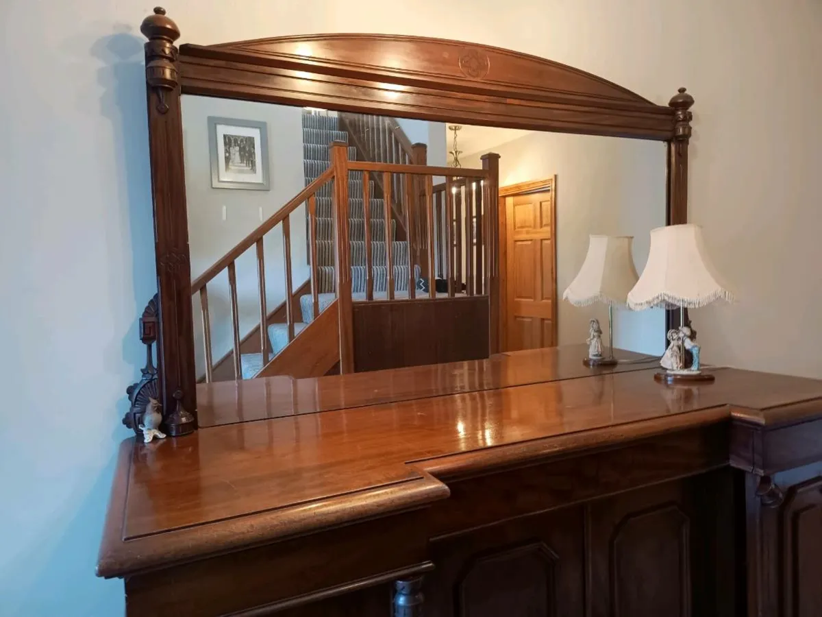 Large sideboard with mirror - Image 2