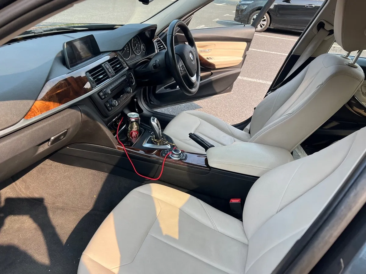 BMW 3-Series 2015 - Image 4