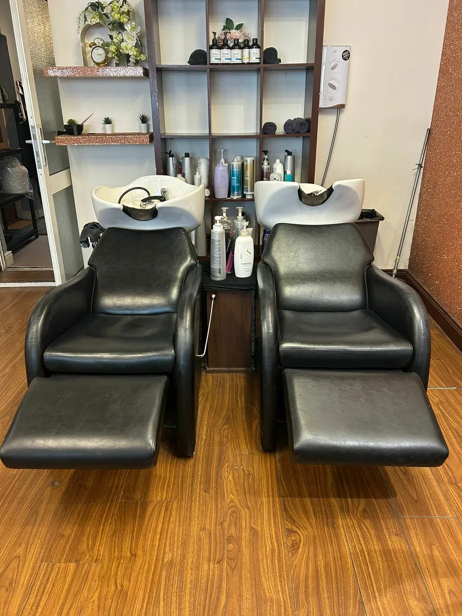 hair salon  furniture - Image 1