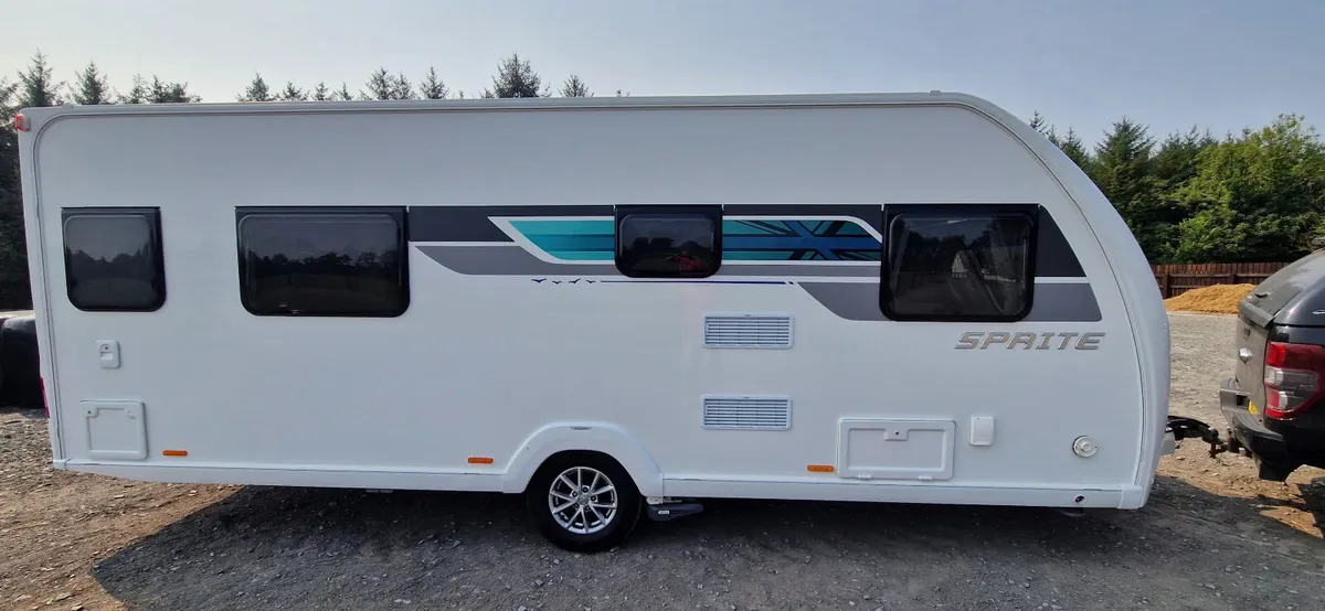 Swift Sprite Major 4SB  fixed  Bed - Image 4