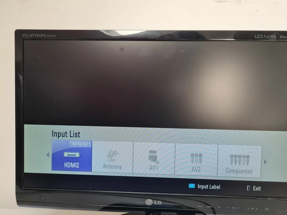 LG Screen 22" - Image 1