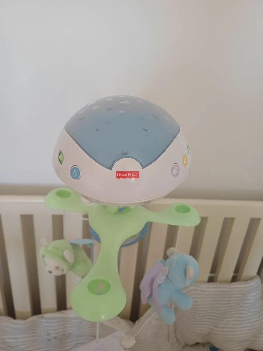 Fisher price baby cot music player and toy - Image 2