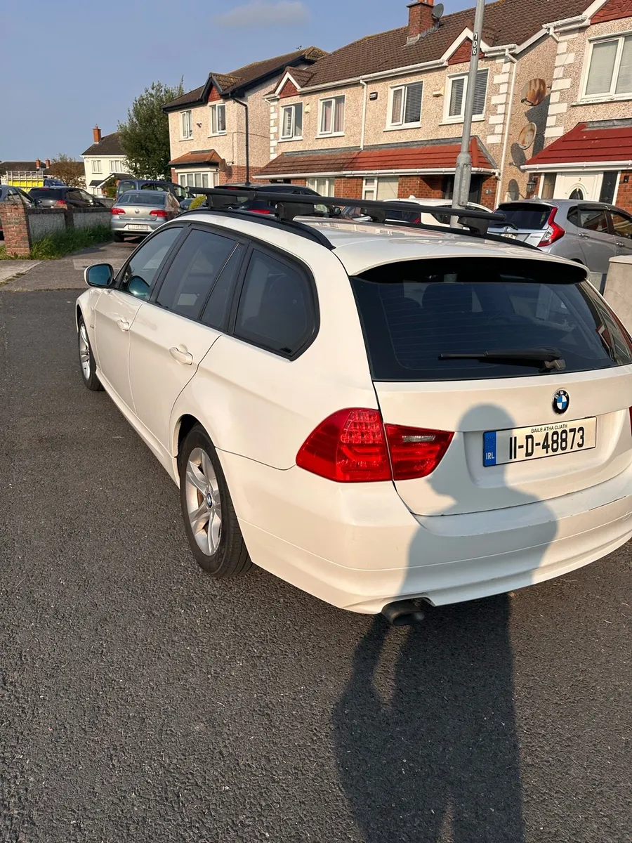 2011 BMW 3series touring - Image 3
