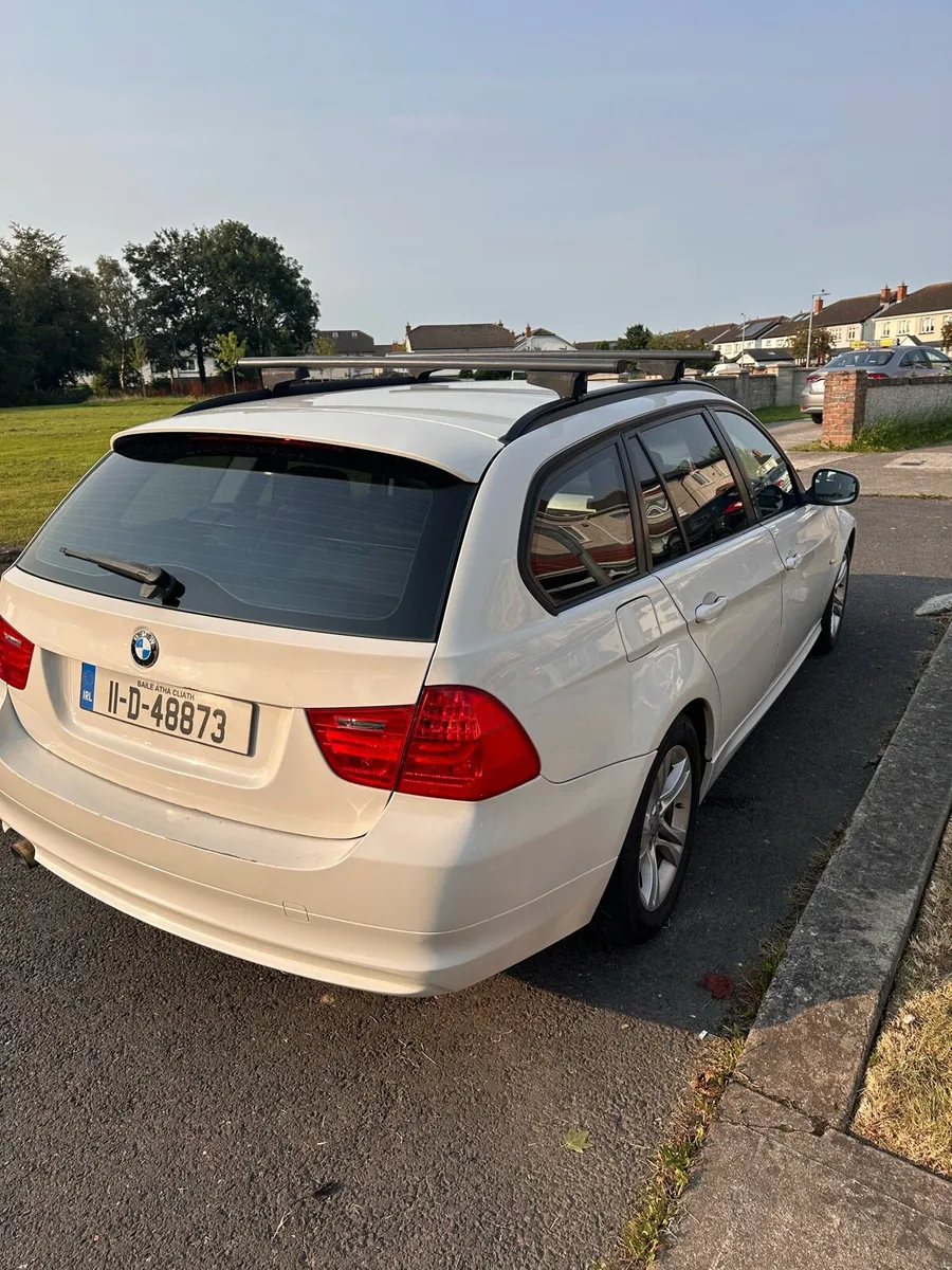 2011 BMW 3series touring - Image 4