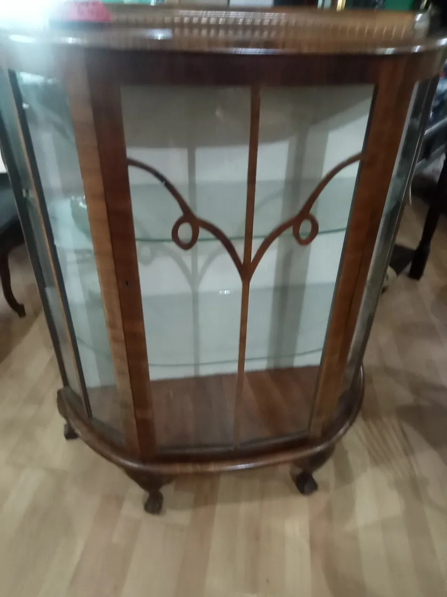 VINTAGE GLASS DISPLAY CABINETS... - Image 1