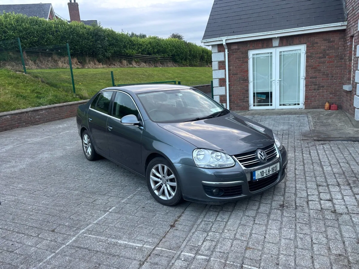 Volkswagen Jetta - Image 1