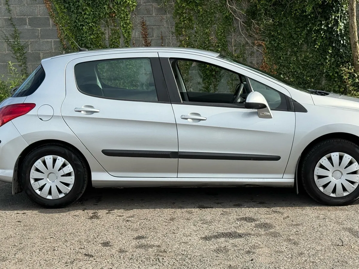 Peugeot 308 1.6 hdi - Image 4