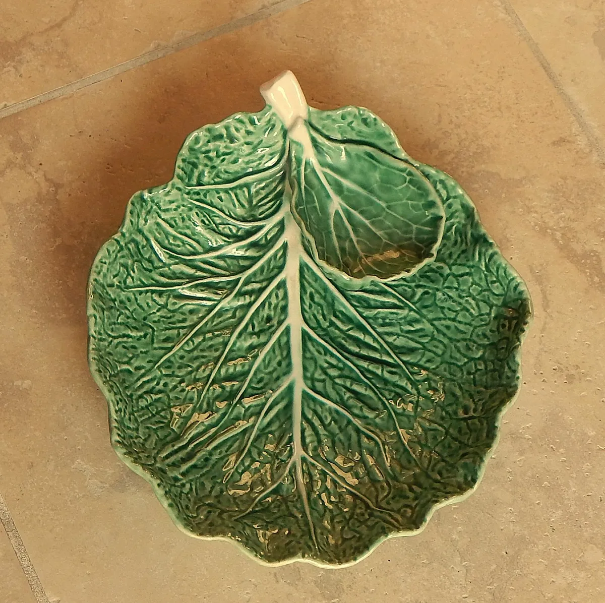 Vintage Ceramic Cabbage Leaf Chip & Dip Bowl - Image 3