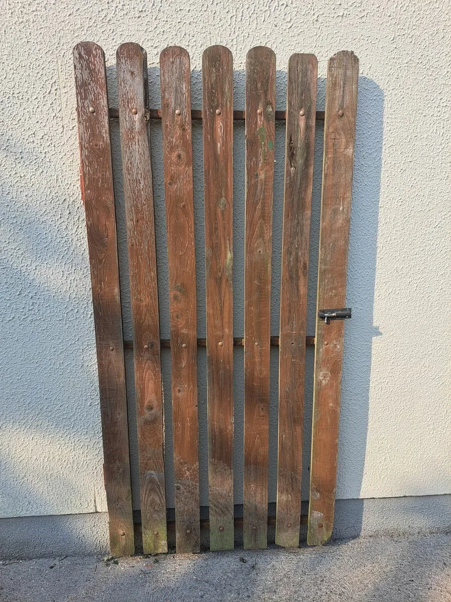 Timber gate - Image 1