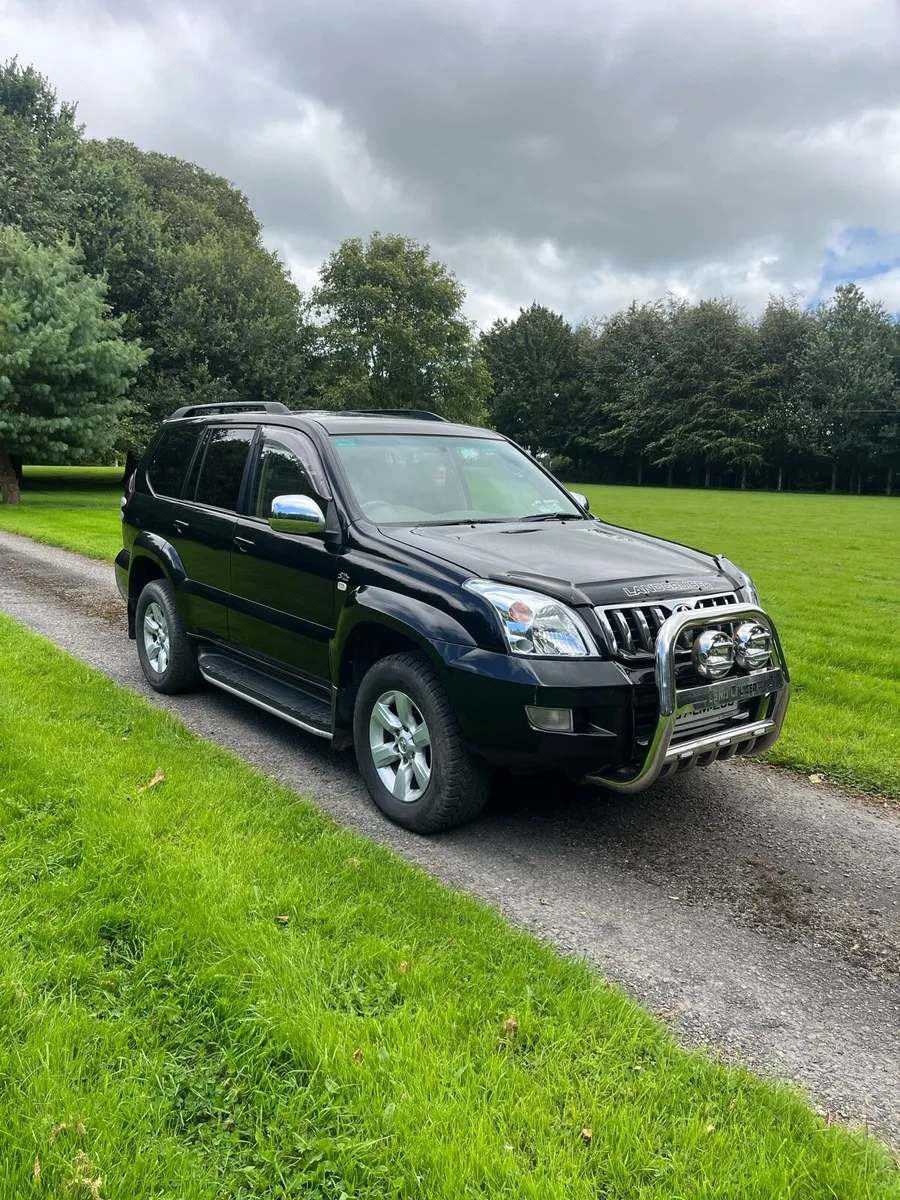Toyota Landcruiser Invincible - Image 1