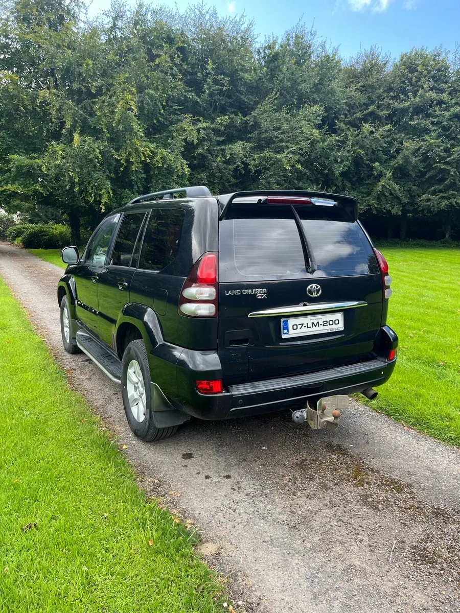 Toyota Landcruiser Invincible - Image 2