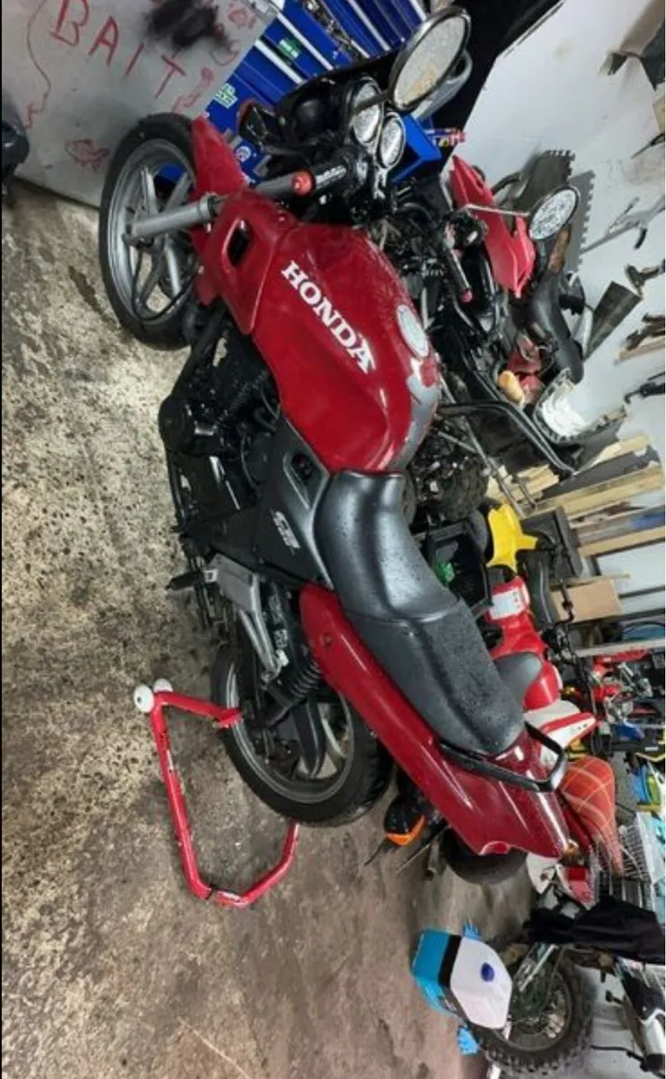 Honda CB 500 - Image 4