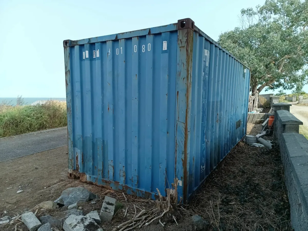 Shipping Container - Image 3
