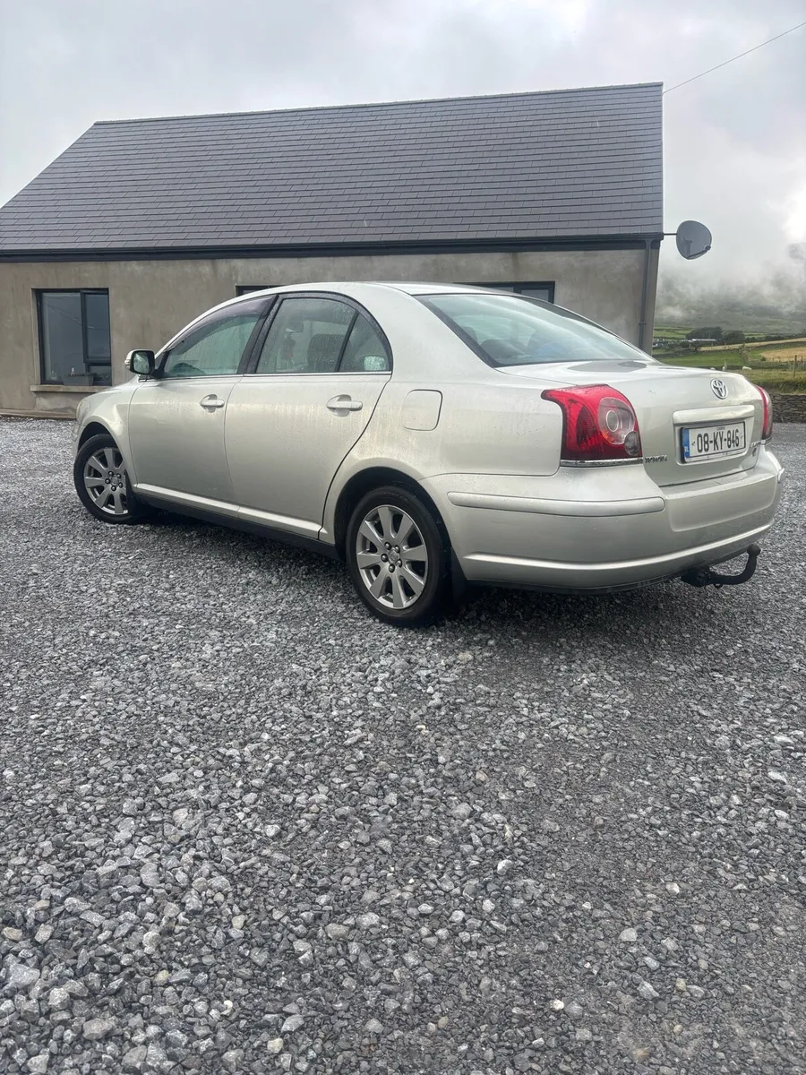 Toyota avensis - Image 3