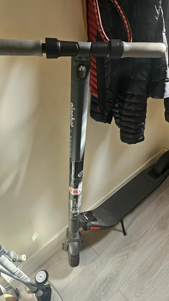 Segway Ninebot kickscooter ES2 - Image 3