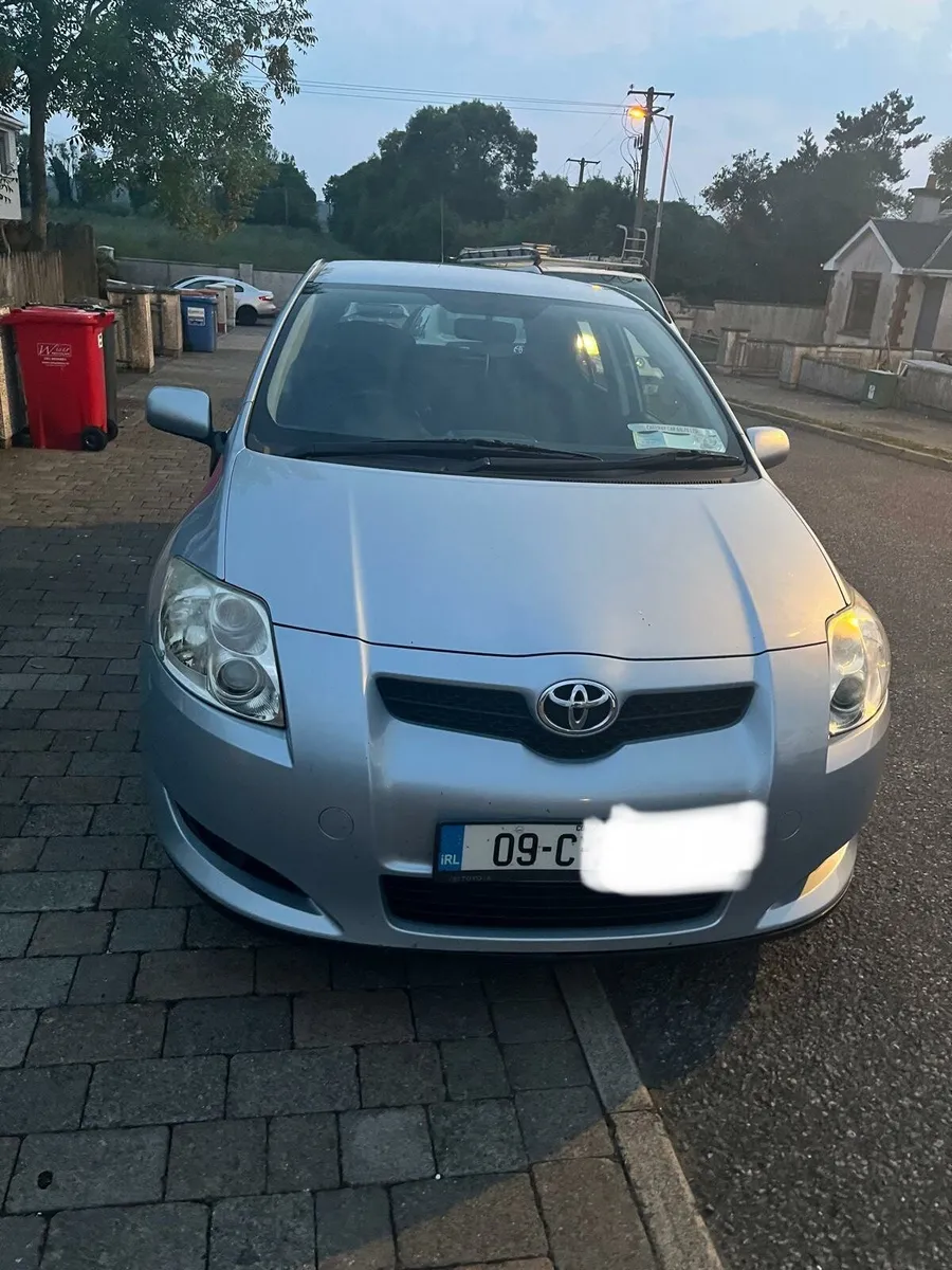 Toyota Auris 1.4D - Image 2