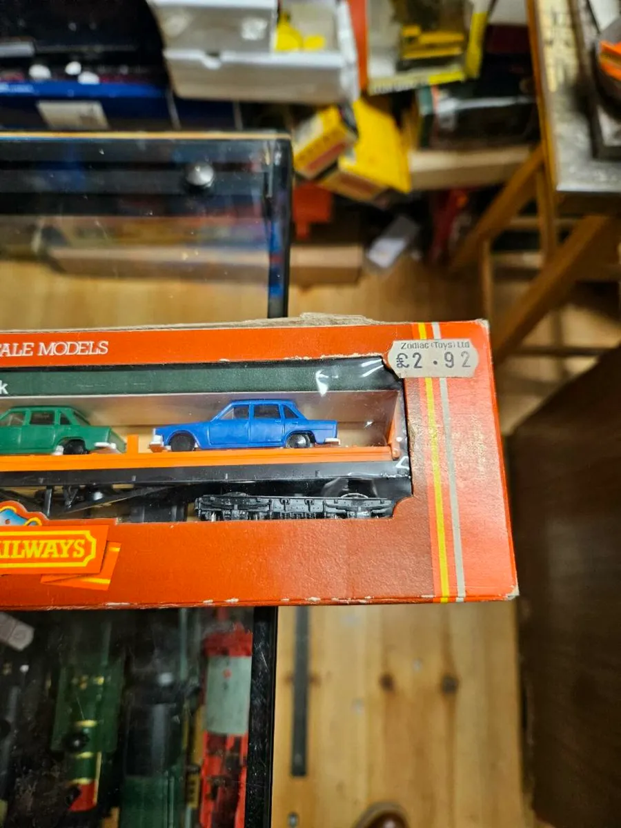 Hornby OO Gauge Car Transporter - Image 4