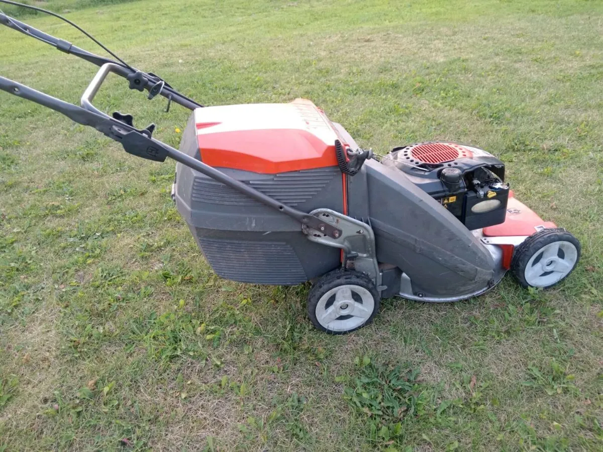 Lawnmowers - Image 3