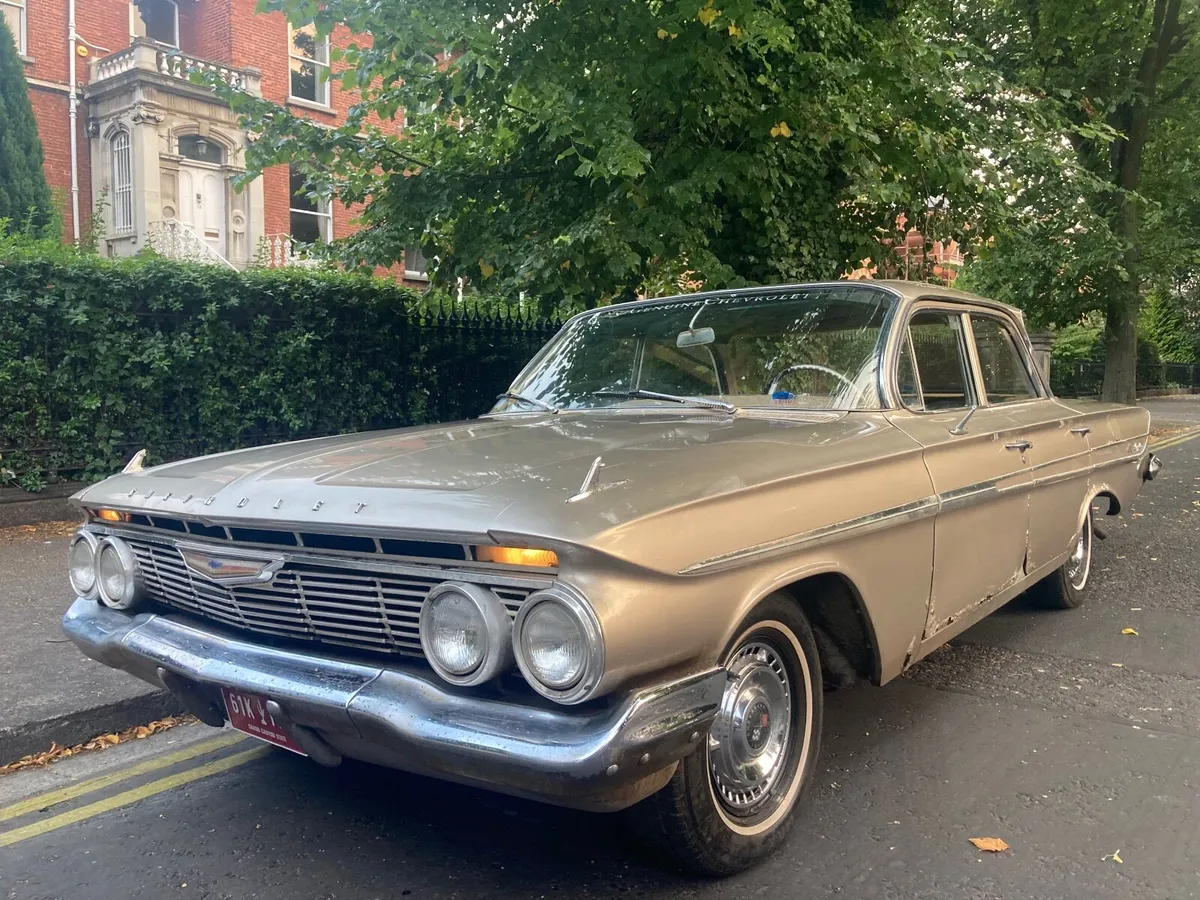 1961 Chevrolet Impala - Image 4